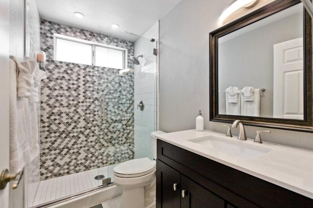 Bright, Modern 4Br With Beautiful Backyard & Pool! Villa Las Vegas Exteriör bild
